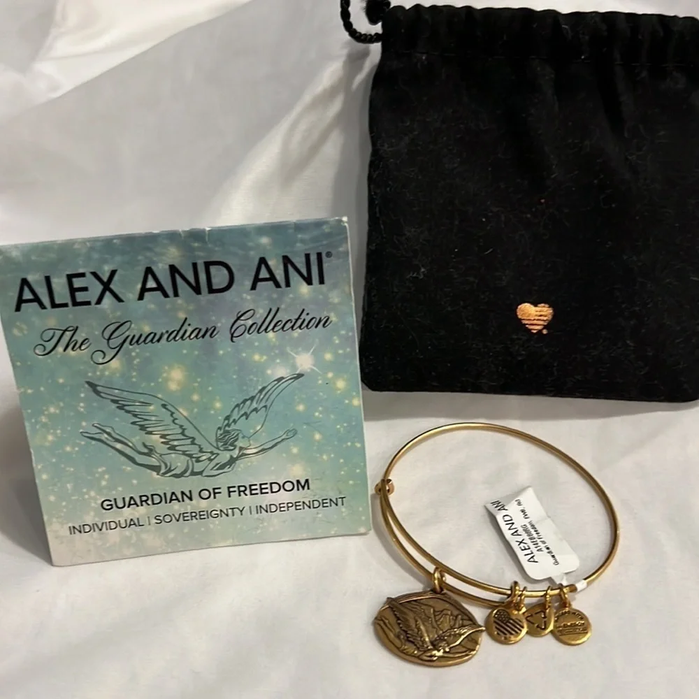 Alex and Ani Guardian of Freedom Charm Bangle Gold Finish Bracelet New with Tag